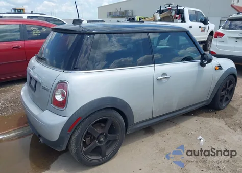 2012 Mini Cooper z USA, uszkodzony, nr VIN WMWSU3C52CT542139